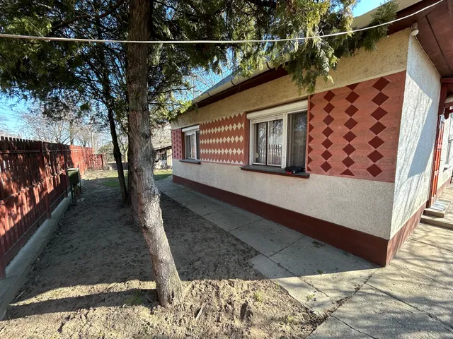 Eladó ház Debrecen, József Attila-telep 81 nm