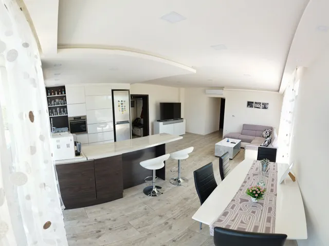 Eladó lakás Debrecen, Nyulas 82 nm