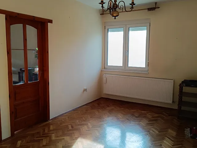 Eladó lakás Debrecen, Sestakert, Poroszlay 75 nm