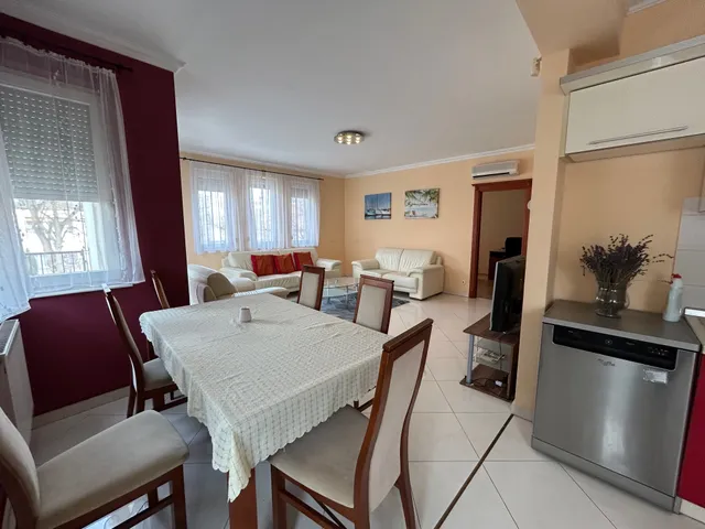 Kiadó lakás Debrecen, Nagyerdő, Hadházi  83 nm