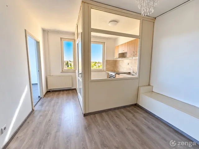 Eladó lakás Debrecen, Egyetemváros, Görgey 54 nm