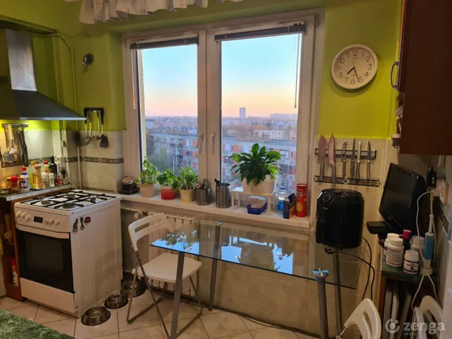 Eladó lakás Szolnok, Mátyás király utca 2 82 nm