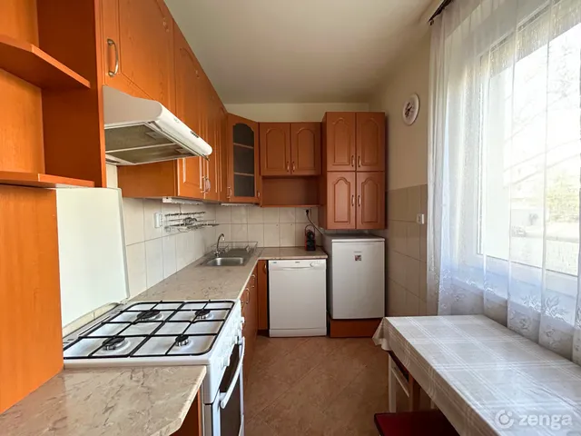 Eladó lakás Győr, Nádorváros 55 nm