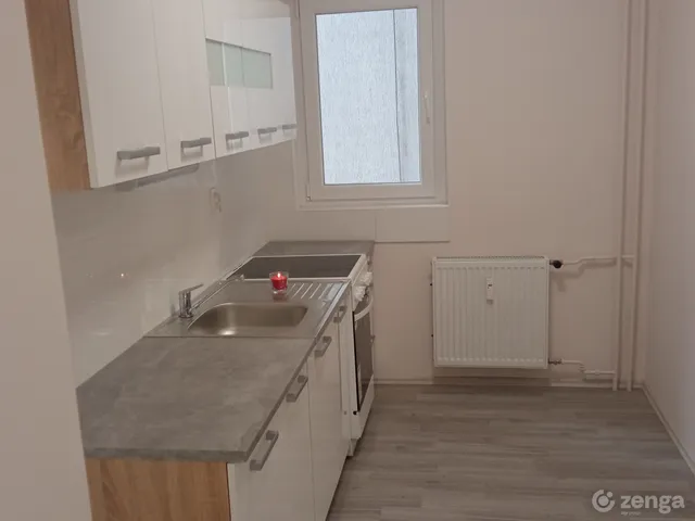 Kiadó lakás Szekszárd, Alsóváros 52 nm