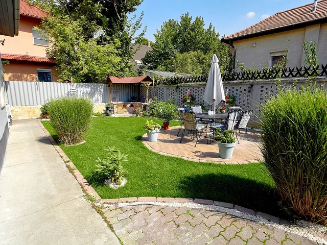 Eladó ház Budapest XVIII. kerület, Lónyaytelep 120 nm