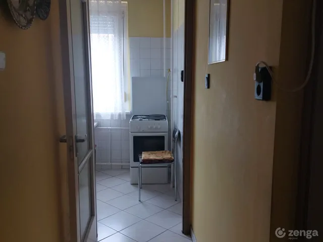 Eladó lakás Szeged, Újrókus 48 nm