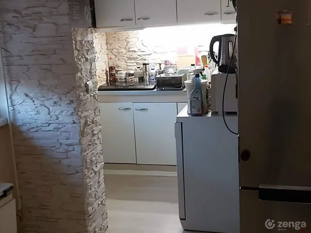 Eladó lakás Kecskemét, Széchenyiváros 28 nm