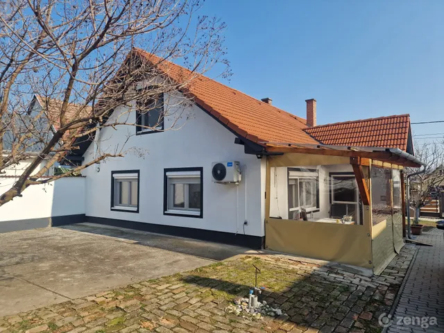 Eladó ház Siófok 99 nm