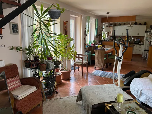 Eladó ház Sé 120 nm