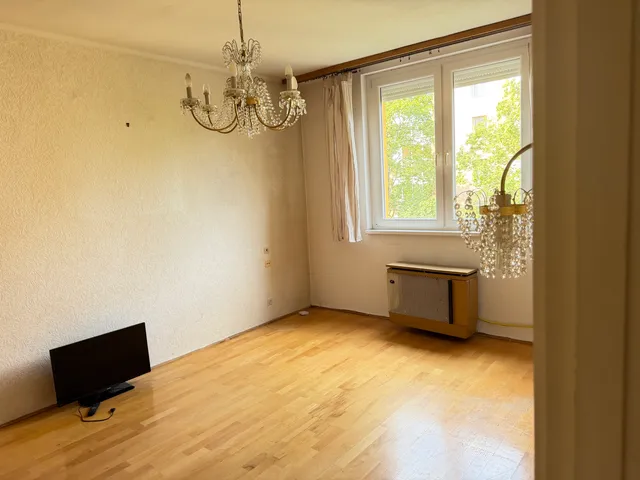 Eladó lakás Szombathely, Derkovits-lakótelep 56 nm