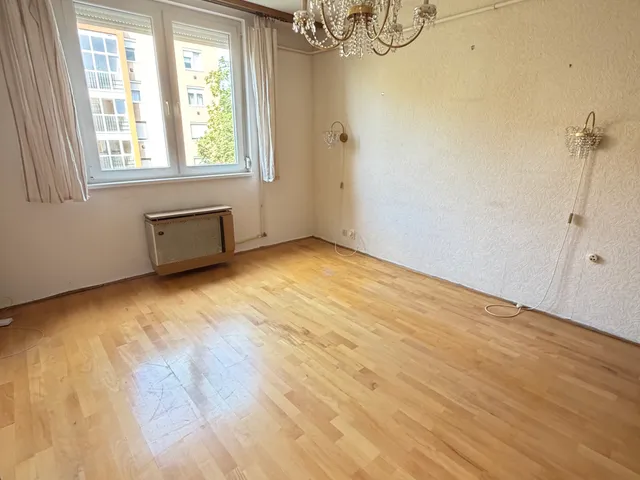 Eladó lakás Szombathely, Derkovits-lakótelep 56 nm