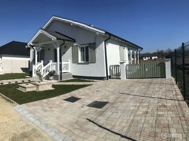 Eladó ház Máriakálnok 100 nm