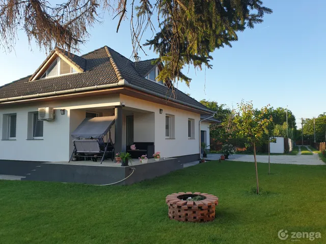 Eladó ház Szigethalom 242 nm