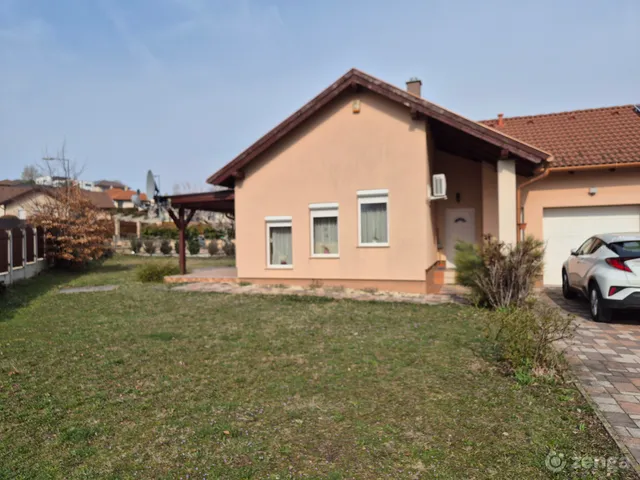 Eladó ház Tatabánya, Panoráma lakópark 104 nm