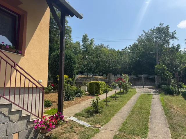 Eladó ház Pécs, Újhegy 150 nm