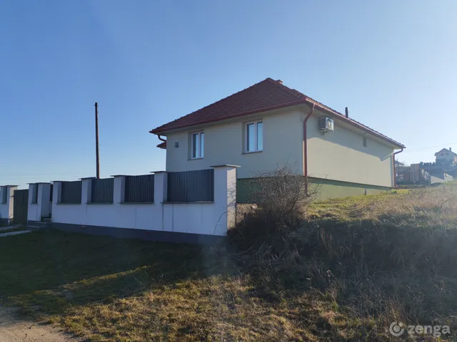 Eladó ház Egerszalók, Kertváros, Fácán utca 5 100 nm