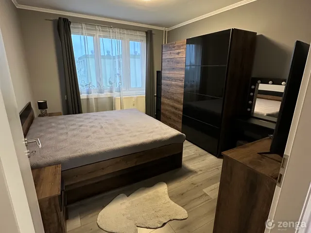 Eladó lakás Százhalombatta, Déli lakótelep 71 nm