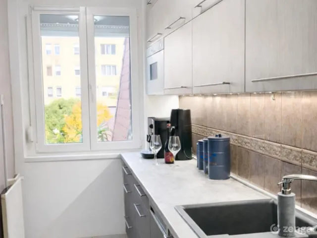 Eladó lakás Tapolca, Belváros, Deák Ferenc utca 7 102 nm