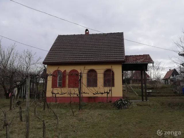 Eladó üdülő és hétvégi ház Kaposszekcső 35 nm