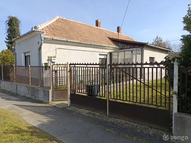 Eladó ház Türje 72 nm