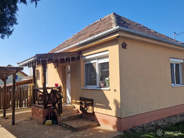 Eladó ház Kerepes 75 nm