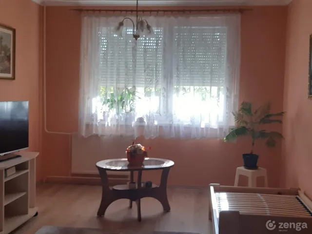 Eladó lakás Debrecen, Tócóskert 72 nm
