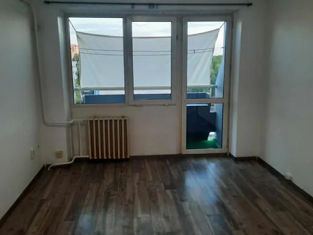 Kiadó lakás Győr, Marcalváros II. 36 nm
