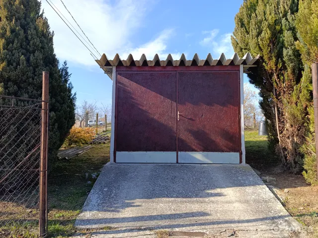 Eladó telek Csécse 834 nm