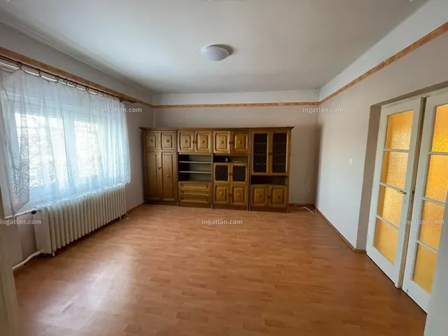 Kiadó ház Dunaföldvár 110 nm