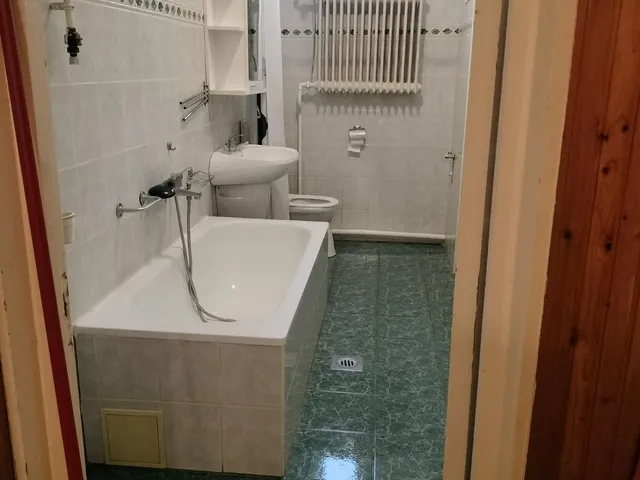 Kiadó ház Dunaföldvár 110 nm