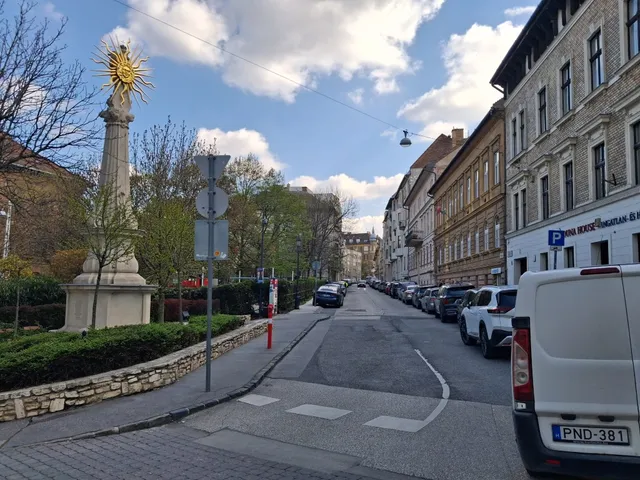 Eladó lakás Budapest I. kerület 98 nm