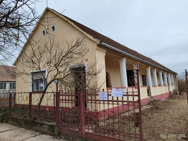 Eladó ház Kistótfalu 120 nm