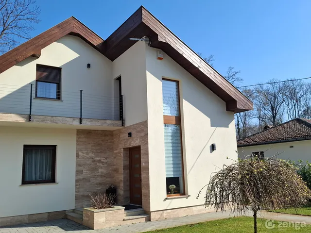 Eladó ház Kiskunlacháza 170 nm