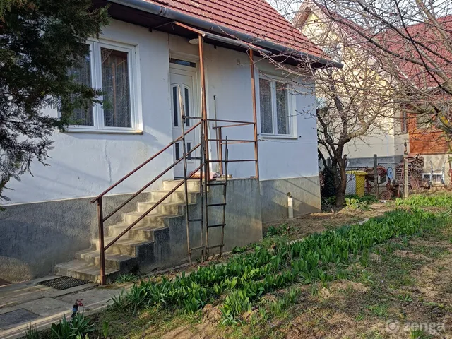 Eladó ház Tamási 58 nm