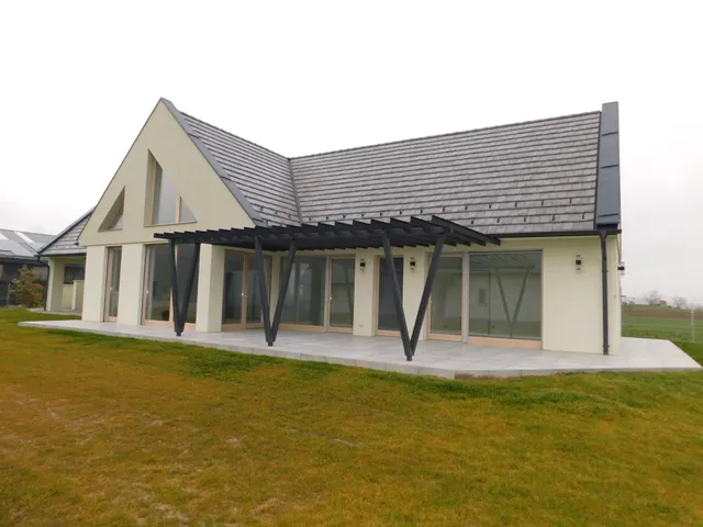 Eladó ház Cserszegtomaj 160 nm