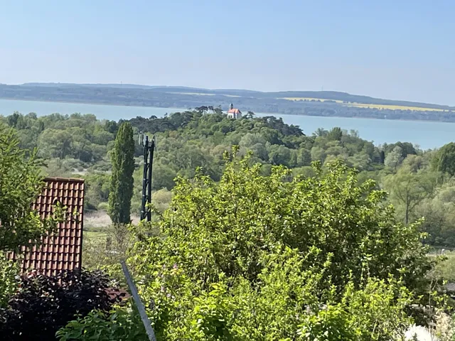 Eladó üdülő és hétvégi ház Vonyarcvashegy 65 nm