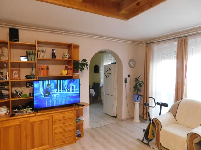 Eladó ház Alsópáhok 260 nm