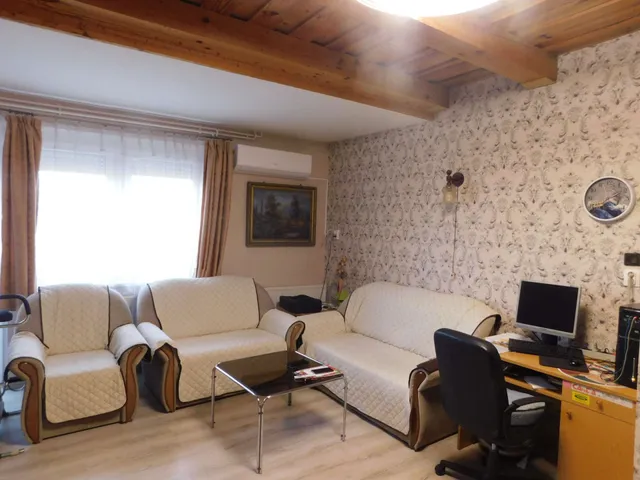 Eladó ház Alsópáhok 260 nm