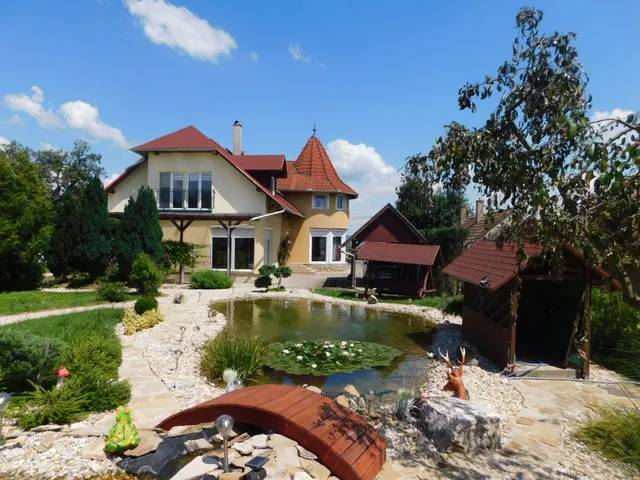 Eladó ház Felsőpáhok 320 nm