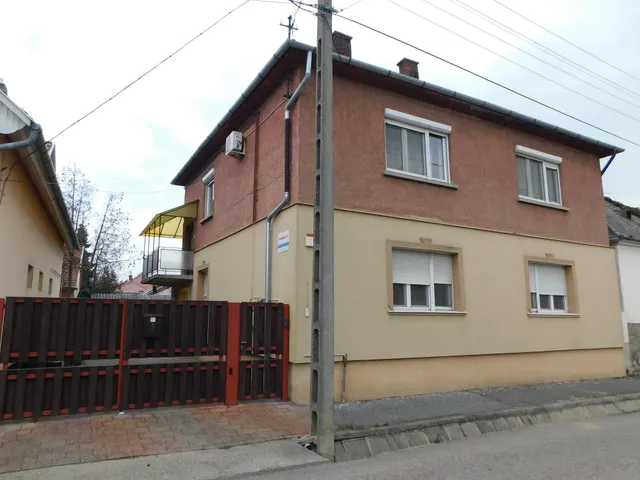 Eladó lakás Keszthely 86 nm