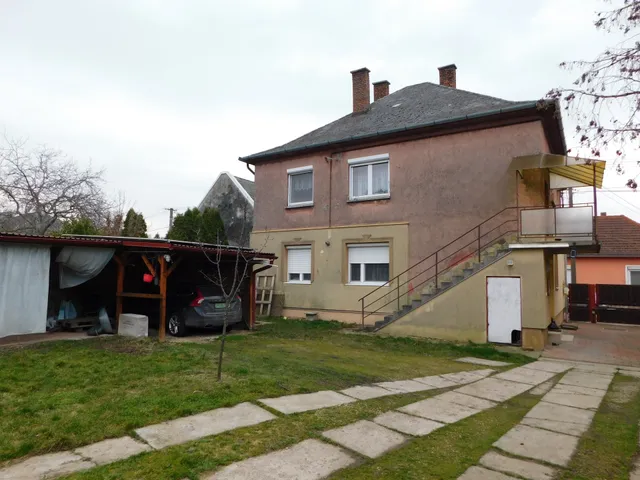 Eladó lakás Keszthely 86 nm