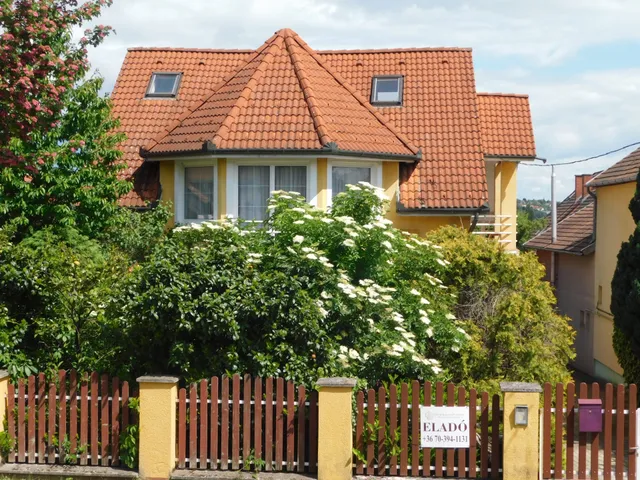 Eladó ház Hévíz 200 nm