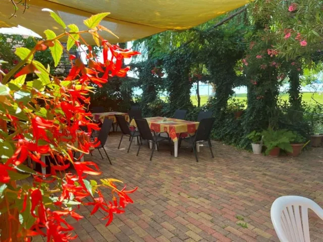 Eladó kereskedelmi és ipari ingatlan Keszthely 250 nm