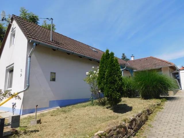 Eladó ház Cserszegtomaj 130 nm
