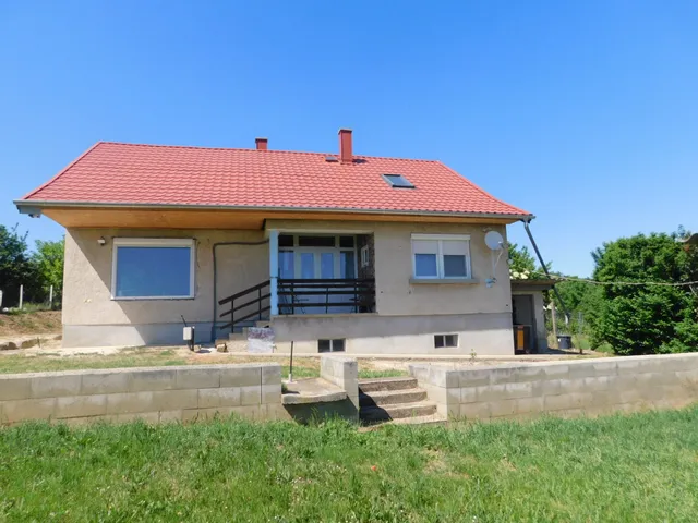 Eladó ház Cserszegtomaj 93 nm