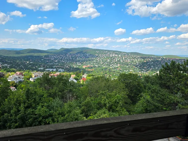 Kiadó lakás Budapest XII. kerület, Istenhegy, Istenhegyi út 101D 75 nm