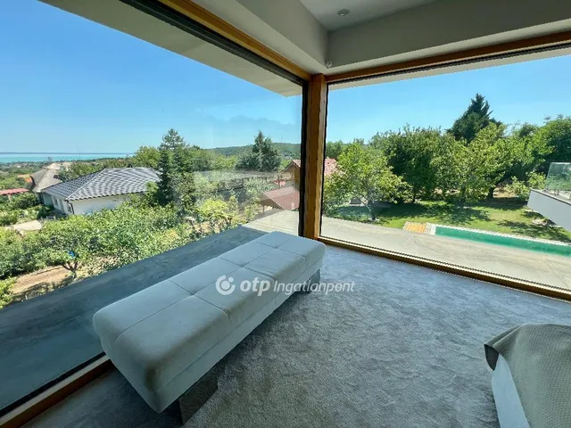 Eladó ház Balatonalmádi 225 nm