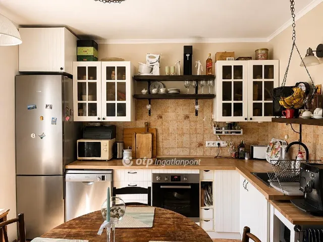 Eladó ház Székesfehérvár, Maroshegy 91 nm