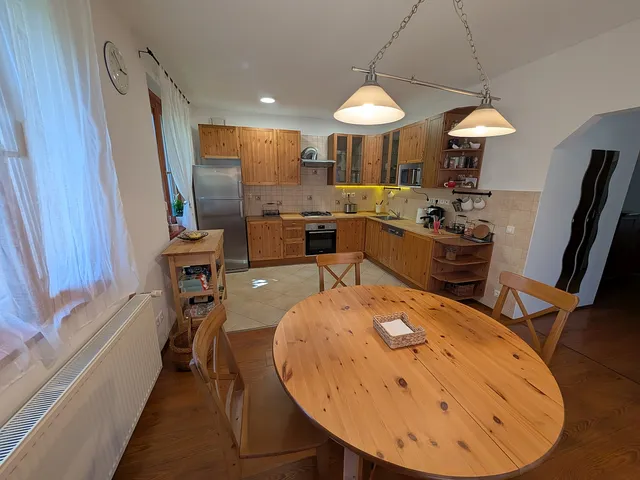 Eladó ház Szigethalom 160 nm