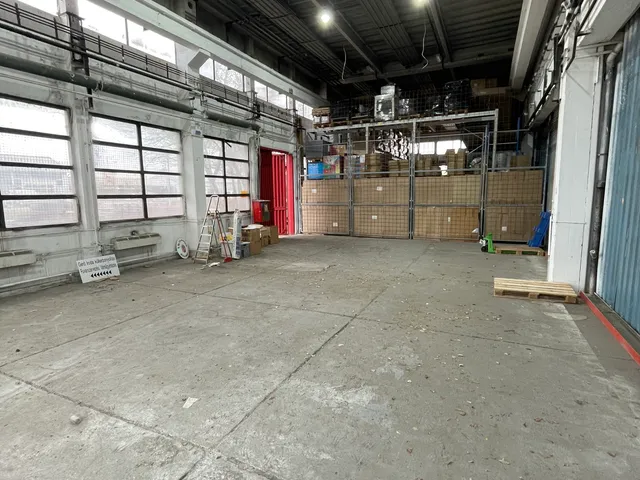 Kiadó kereskedelmi és ipari ingatlan Budapest XXIII. kerület, Soroksár 144 nm